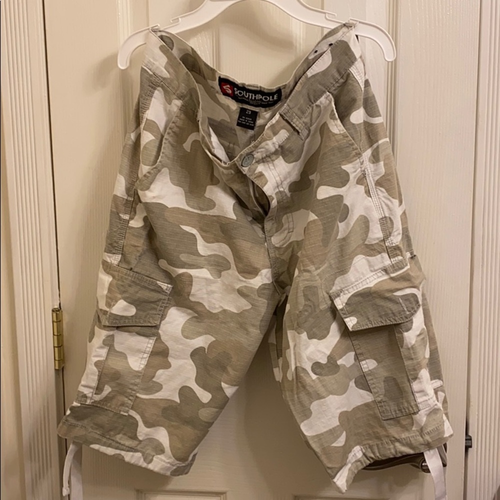 Man South pole camouflage cargo shorts 29 S